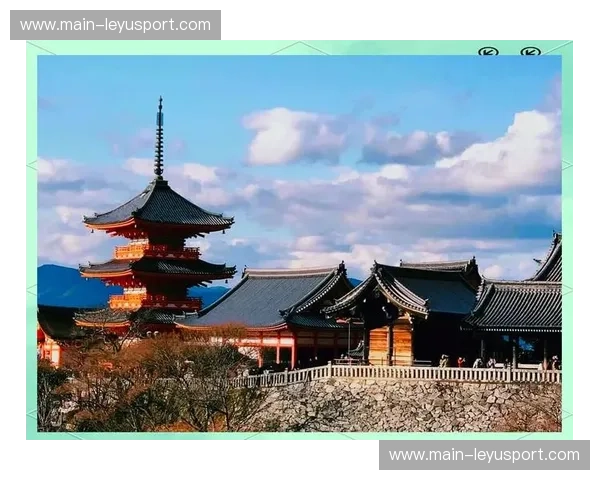 古都风华与活力之地：京都vs熊本，一场跨越时空的文化与美食之旅